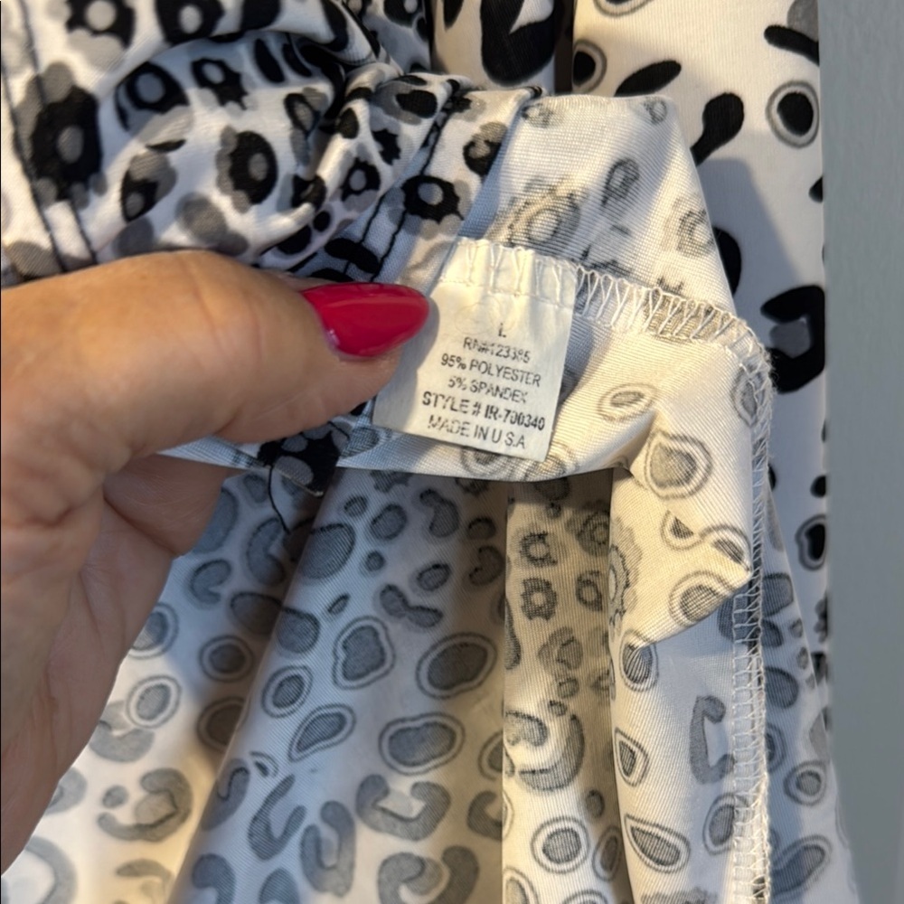 Isabella Rodriguez Leopard Print Open Front Toppe… - image 5